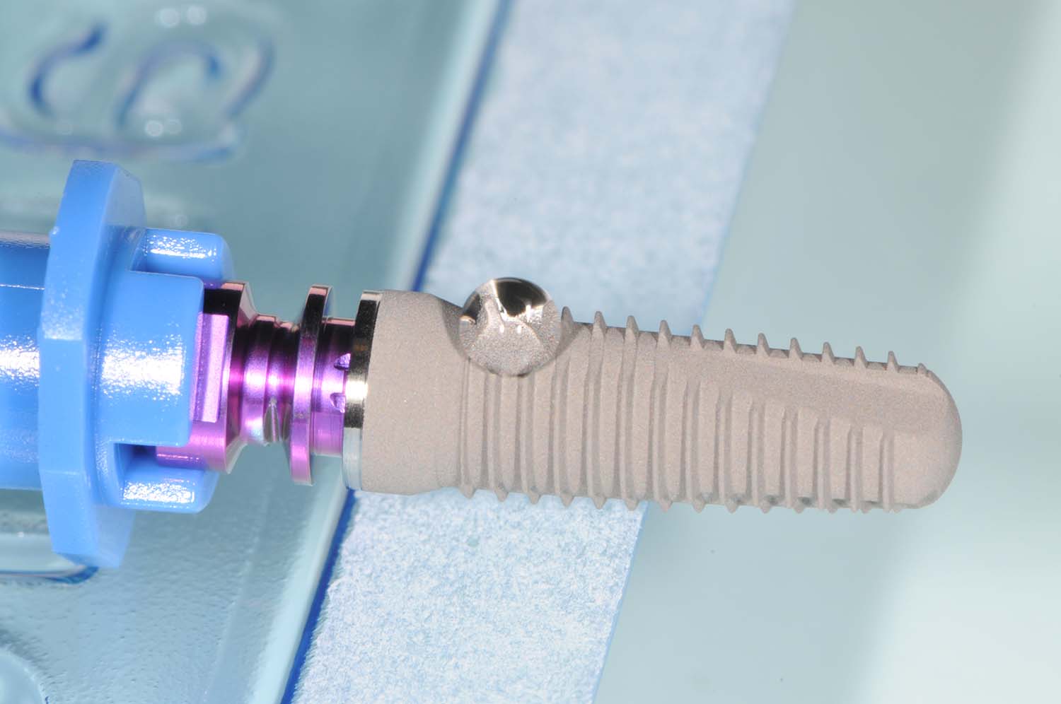 artikel-fotofunktionalisierung-abb-1 Fotofunktionalisierung - Implantat unbehandelt